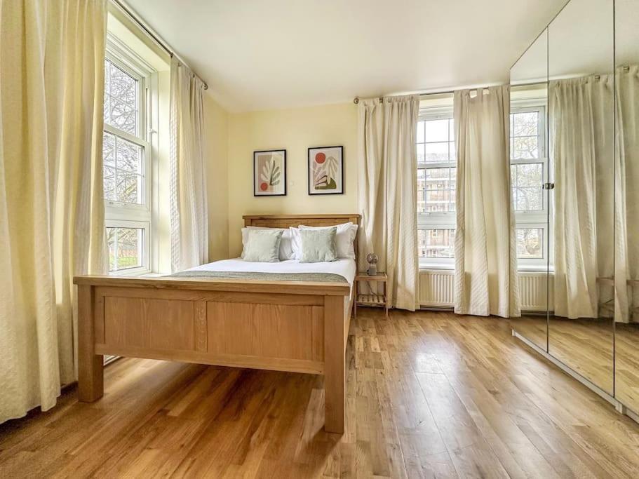 Spacious 4 Bed Flat Near London 02 Arena Greenwich Dış mekan fotoğraf